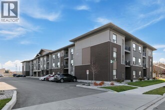 Building Photo - 5850 Newman Blvd