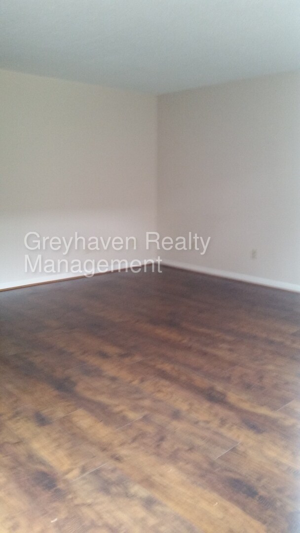 Building Photo - 3810 Thrushwood Dr