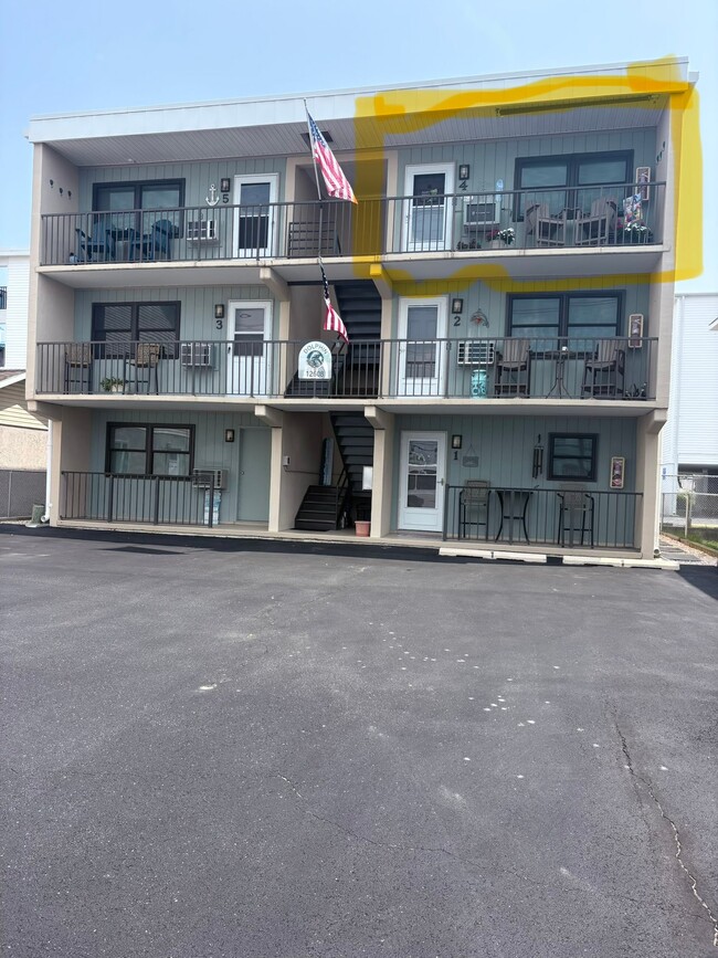 Building Photo - 12608 Coastal Hwy