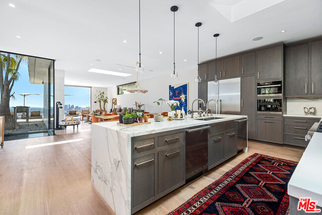 Foto del edificio - 1435 Tanager Way