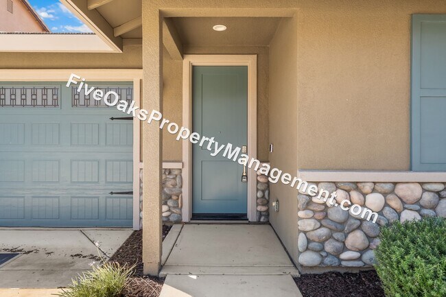 Foto del edificio - 571 Willow Ridge Ct
