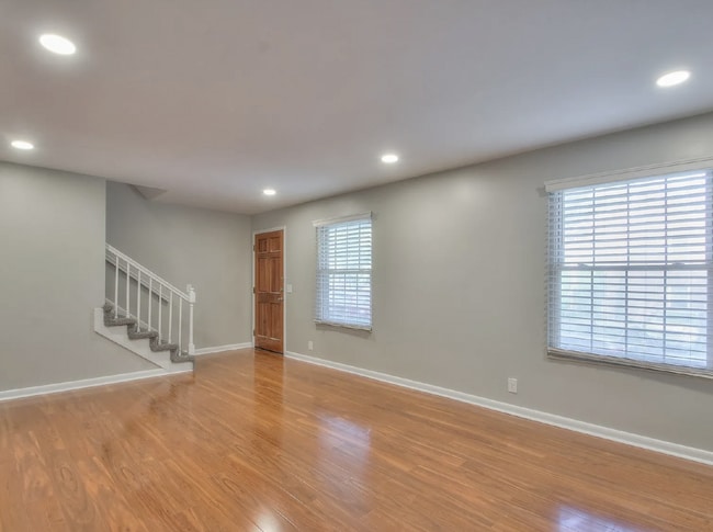 Photo - Newly Renovated 3-Bedroom in Hickory Valley Condos, Community Pool and Pet Friendly!