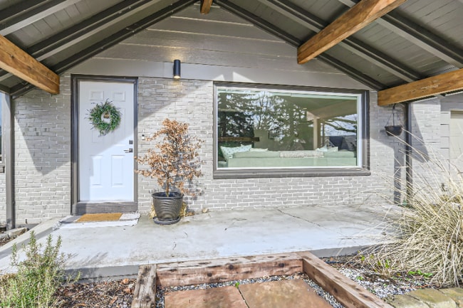 Photo - 6106 SE Riverside Dr House