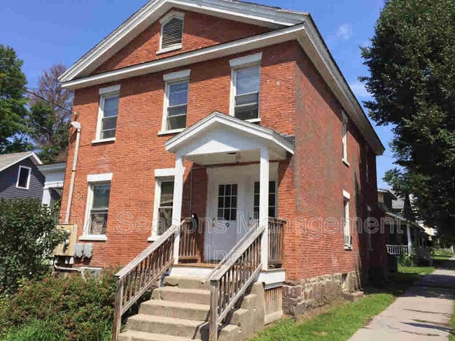 70-74 Adams St - 72 - 70-74 Adams St - 72 Apartment