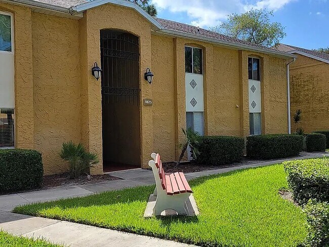 Building Photo - 1825 Parakeet Way