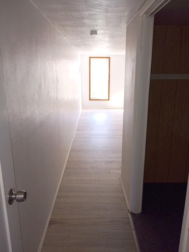 Building Photo - 433 Ferndale Ave