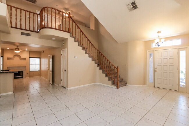 Foto del edificio - 16420 S 38th St