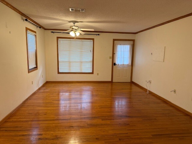 Foto del edificio - 1814 W Pine St