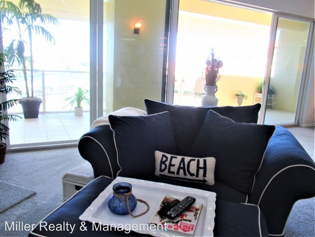 Building Photo - 1100 Pinellas Bayway S
