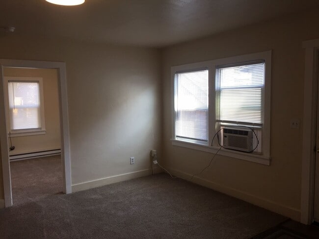 Building Photo - 522 Orondo Ave