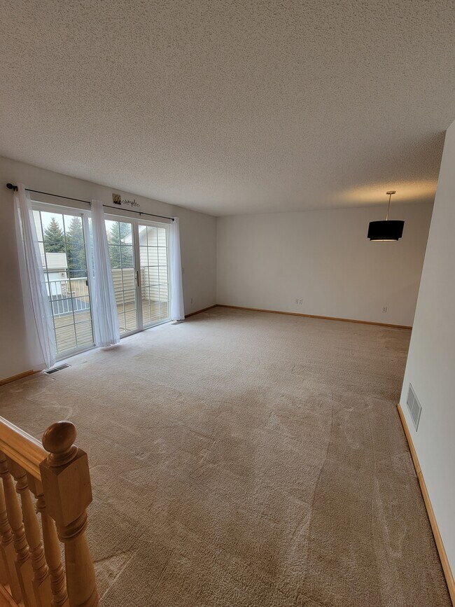 Building Photo - 16156 70th Plz N