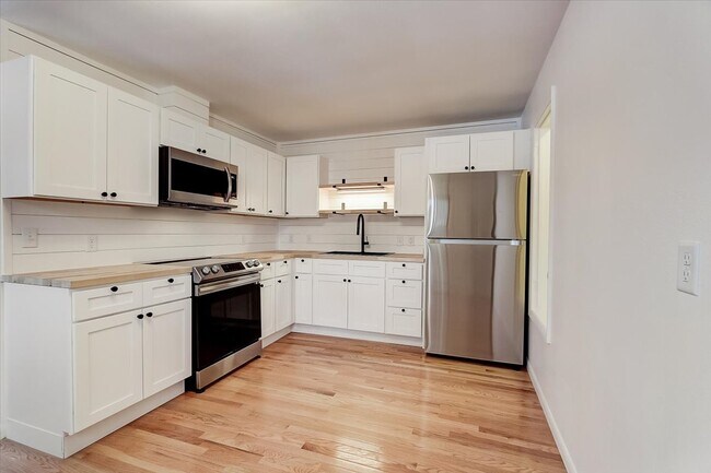 Cocina - 1719 Carver St