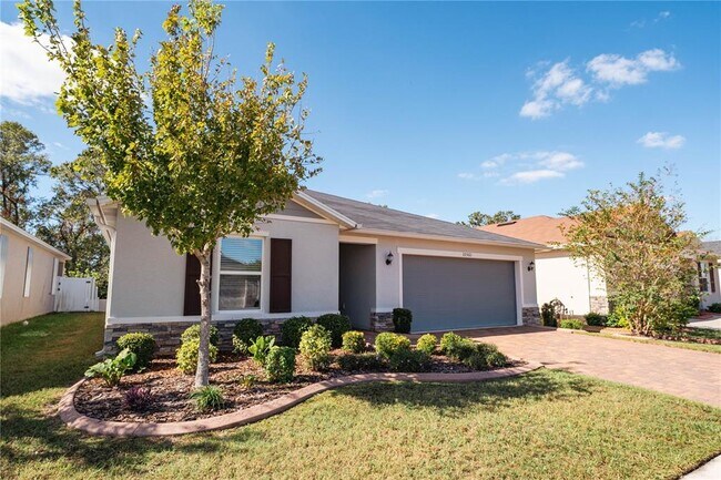 Foto del edificio - 10561 Laguna Plains Dr