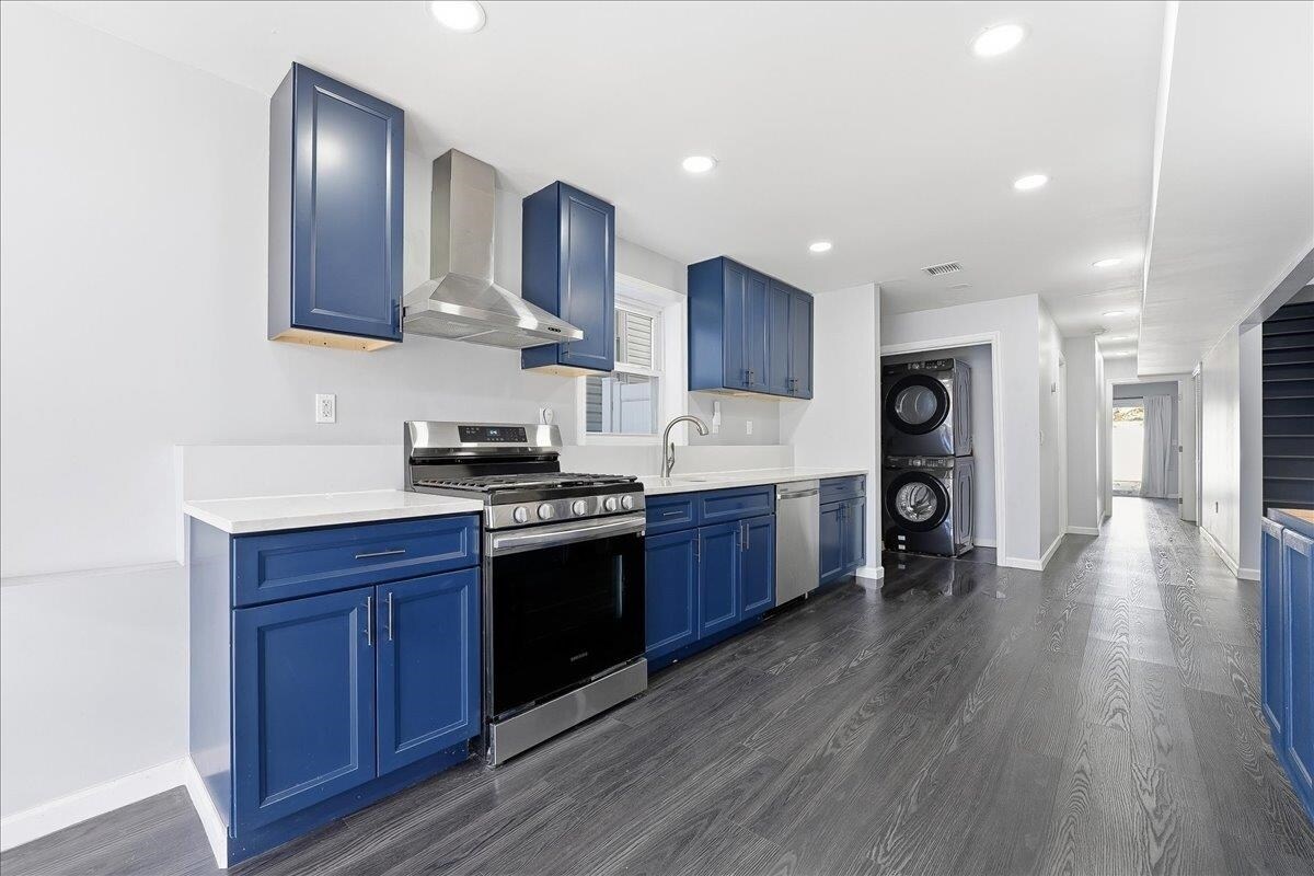 Foto principal - 225 Freeman Ave