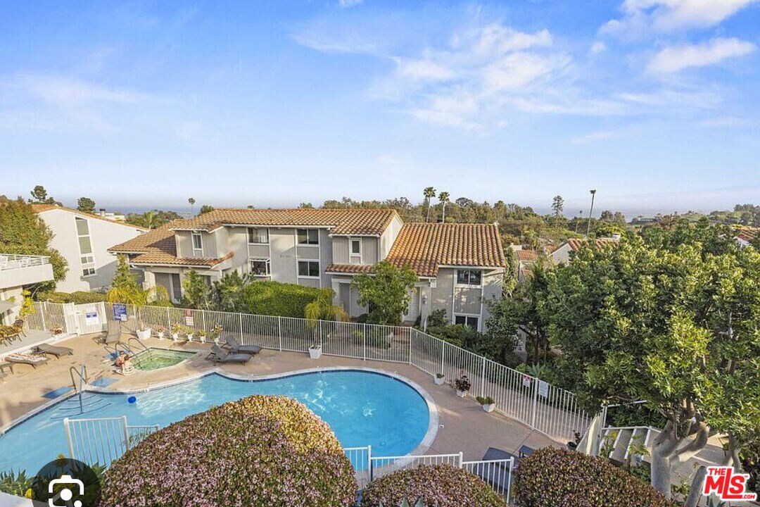 Primary Photo - 28296 Rey De Copas Ln