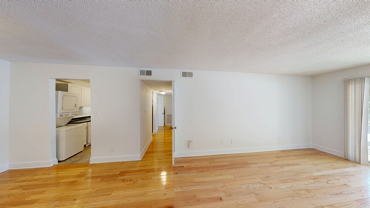 Photo - Gorman Crossings Apartments