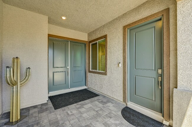 Foto del edificio - 9486 W Hammer Ln