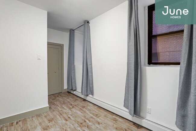 Foto del edificio - Full room in 3-bed/2.0-bath Home