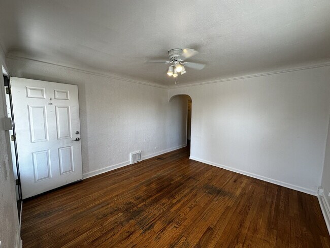 Foto del edificio - 4662 N Williams St