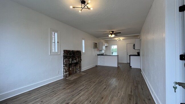 Foto del edificio - 214 N 19th St
