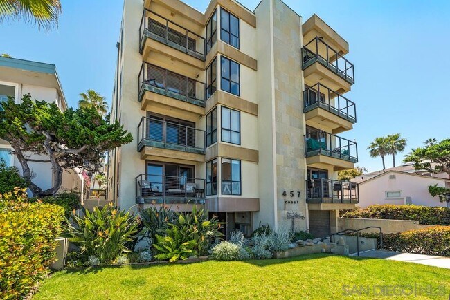 Building Photo - 457 Coast Blvd