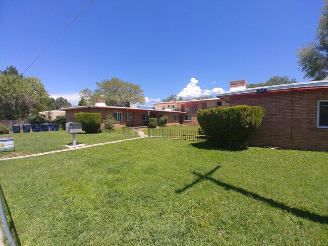 Foto del edificio - 332 Jefferson St NE