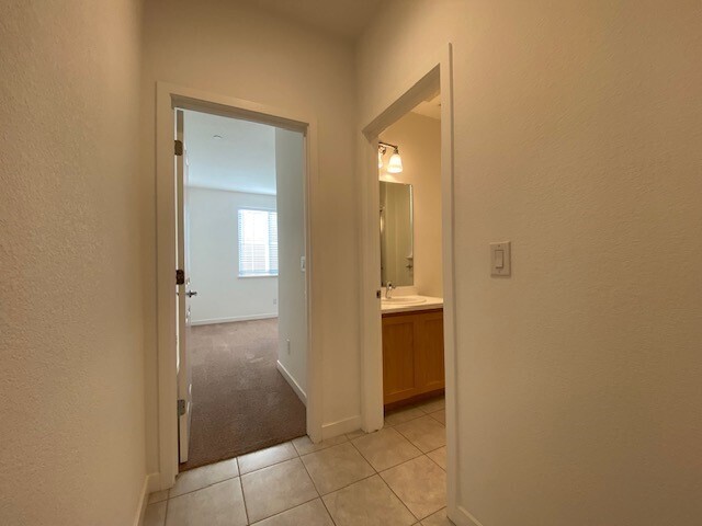 Foto del edificio - Beautiful New Home For Rent in Roseville!