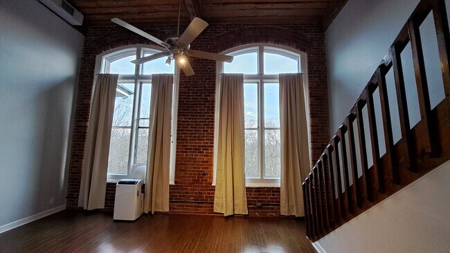 Foto del edificio - 201 Hoskins Mill Ln