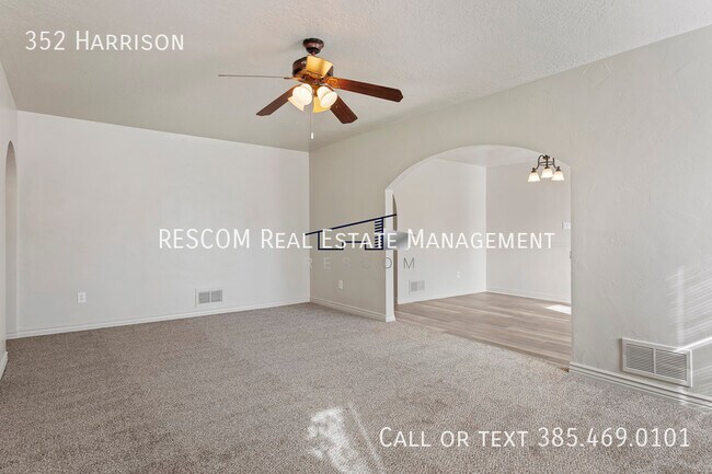 Building Photo - Updated Ogden 2 Bedroom House For Lease!