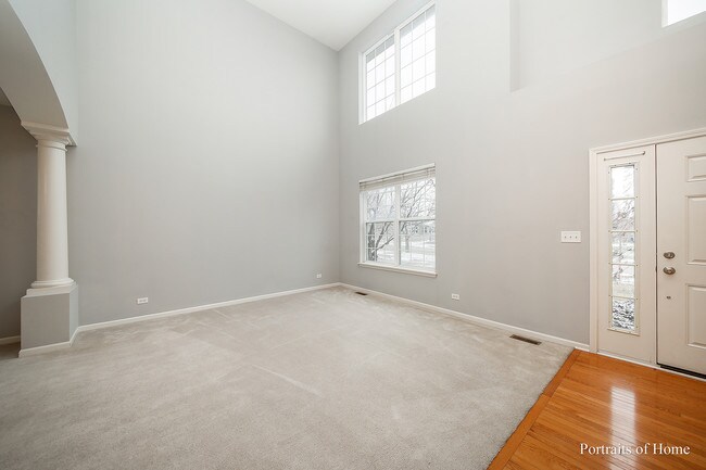 Building Photo - 607 Mansfield Way