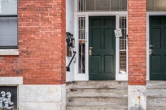 Building Photo - 114 Appleton St