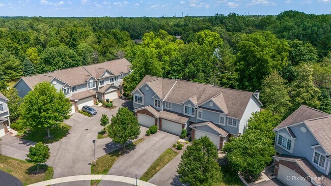 Foto del edificio - 1372 Prairie View Pkwy
