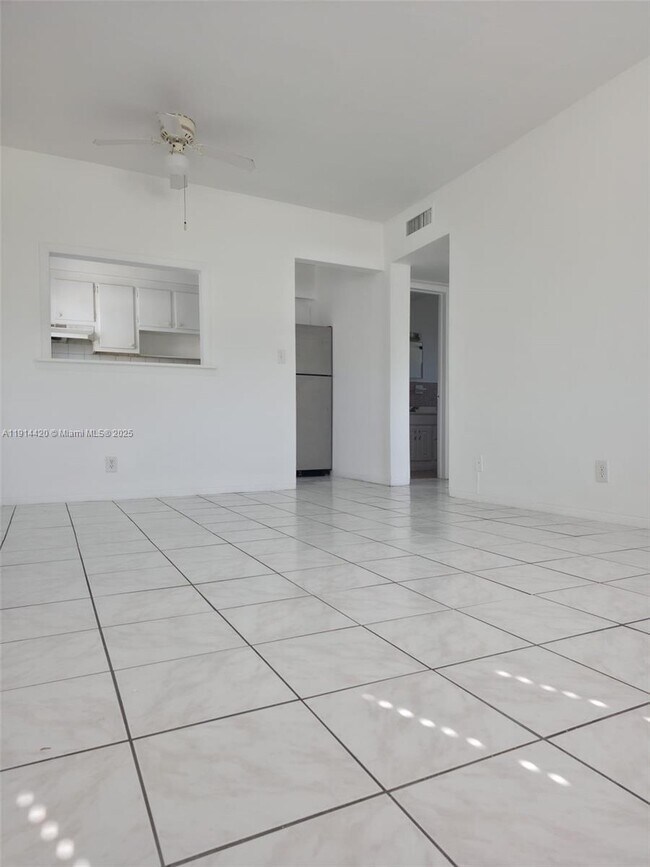 Foto del edificio - 1610 Liberty St