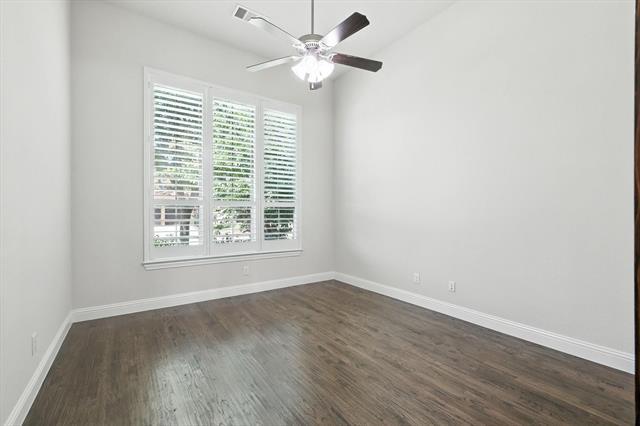 Foto del edificio - 2416 Fieldlark Dr