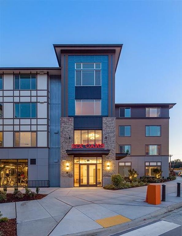 Six Oaks Apartments in Bothell, WA