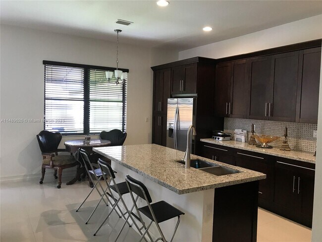 Foto del edificio - 14416 SW 31st St