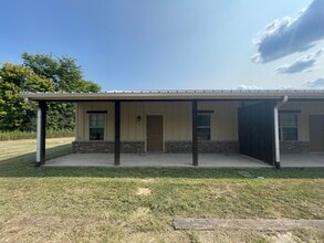 Building Photo - 501 FM 315