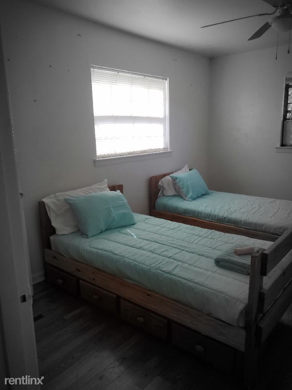 Foto del edificio - 4 br, 2 bath House - 1333 SE 33rd Ct