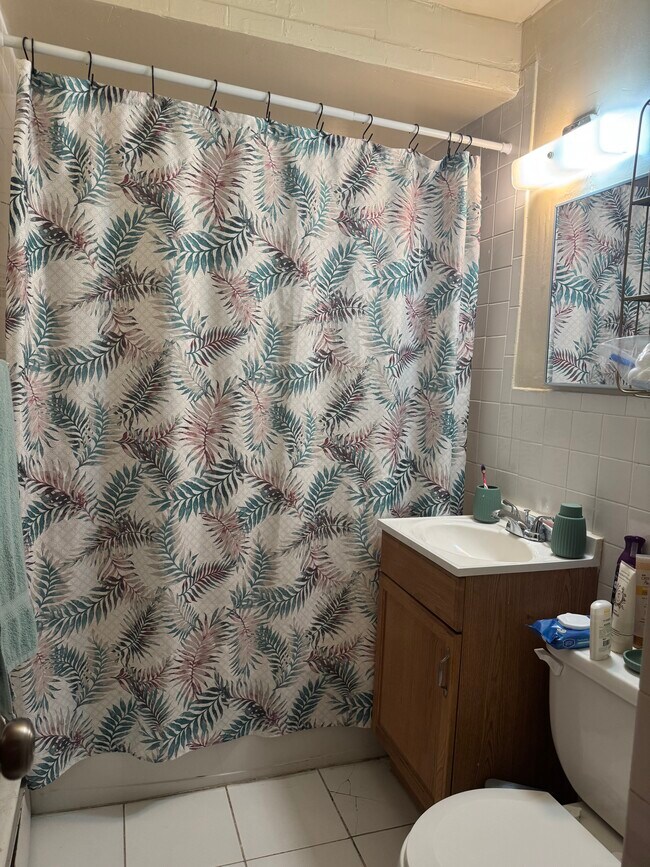 Bathroom - 560 Cleveland Ave