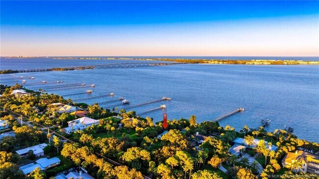 Foto del edificio - 62 S Sewalls Point Rd