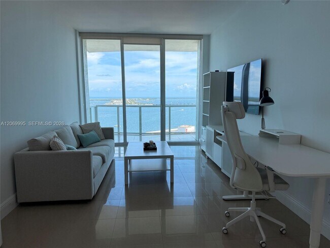 Foto del edificio - 218 SE 14th St