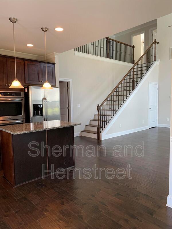 Building Photo - 5608 Sunbury Loop
