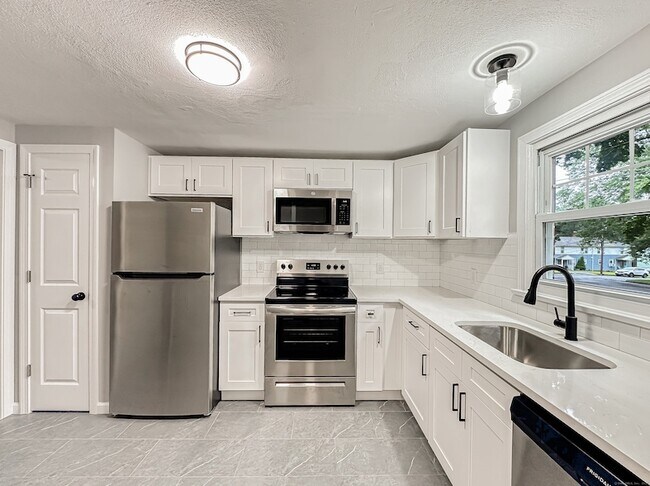 Foto del edificio - 85 Cold Spring Cir