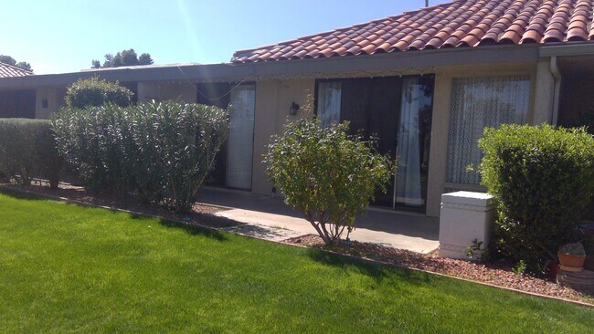 Foto del edificio - 5483 N 77th St