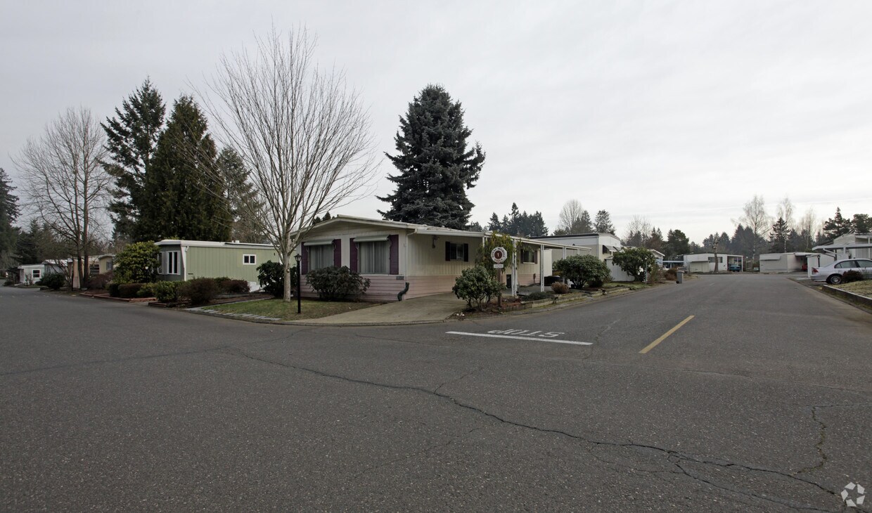 Primary Photo - Royal Villa 55+ community