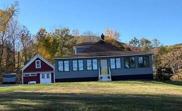 Building Photo - 155 E View Dr