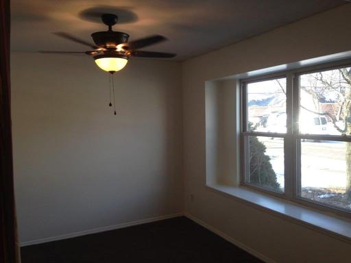 Building Photo - 8930 Davidgate Dr