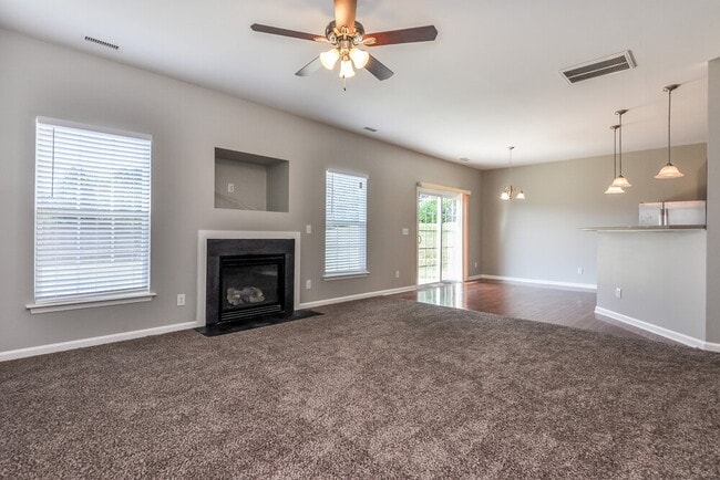 Building Photo - 1102 Braemar Highland Dr