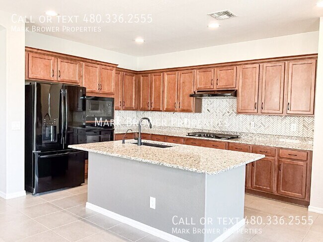 Building Photo - 2802 Canada De Oro Rd
