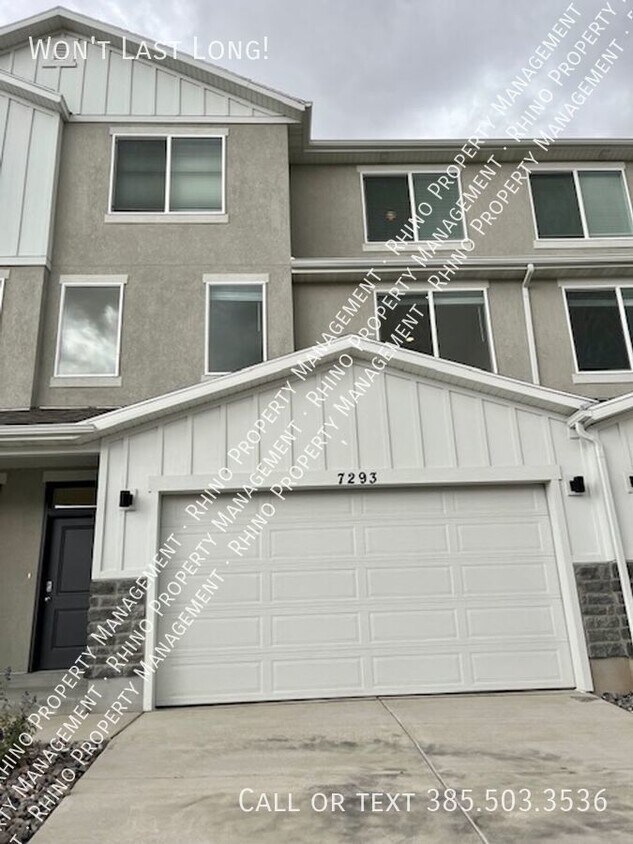 Primary Photo - 3 Bedroom/2.5 Bathroom townhome in Eagle M...